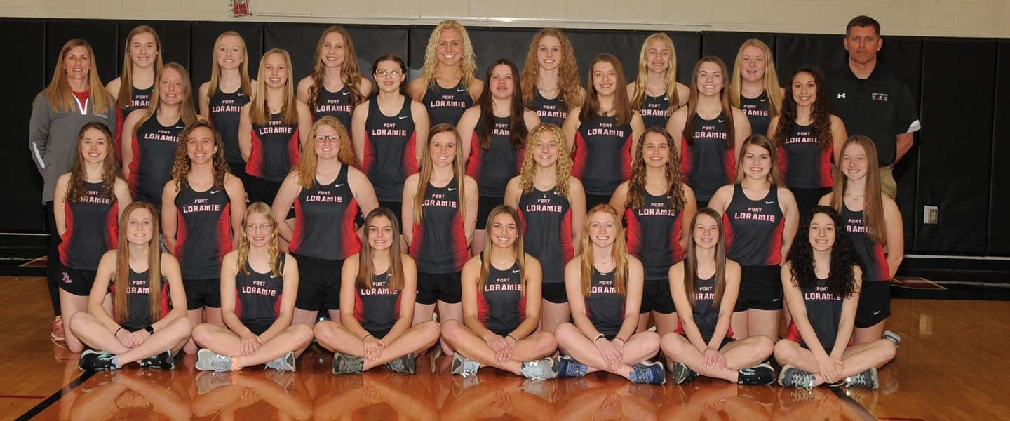 HS Girls Track Team Picture